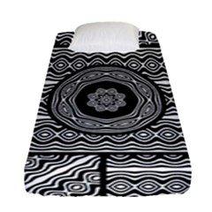 Wavy Panels Fitted Sheet (single Size) by linceazul