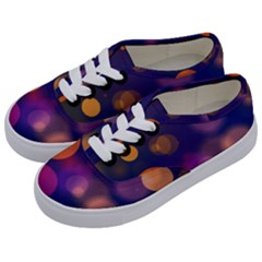 Seamless Pattern Design Tiling Kids  Classic Low Top Sneakers by HermanTelo