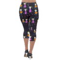 Seamless Tile Background Lightweight Velour Capri Leggings  View2