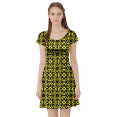 Df Manzanilla Short Sleeve Skater Dress by deformigo