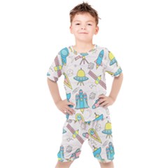 Cute Seamless Pattern With Space Kids  Tee And Shorts Set by BangZart