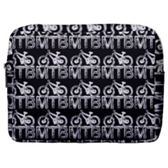 Mountain Bike - Mtb - Hardtail And Dirt Jump 2 Make Up Pouch (large) by DinzDas