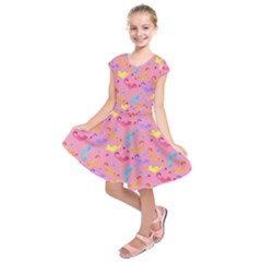 Watercolor Cats Pattern Kids  Short Sleeve Dress by ExtraAwesomeSauce