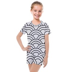 Black And White Pattern Kids  Mesh Tee And Shorts Set