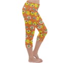 Minionspattern Lightweight Velour Capri Yoga Leggings View3
