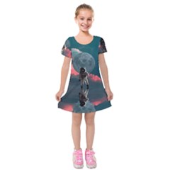 Astronaut-moon-space-nasa-planet Kids  Short Sleeve Velvet Dress by Jancukart