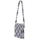 Black And White Ornament Damask Vintage Multi Function Travel Bag View1