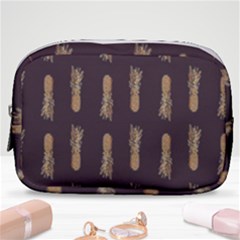 King Pineapple Make Up Pouch (small) by ConteMonfrey
