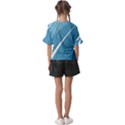 Design texture Kids  V-Neck Horn Sleeve Blouse View2