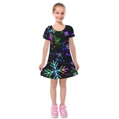 Snowflakes Snow Winter Christmas Kids  Short Sleeve Velvet Dress by Bedest