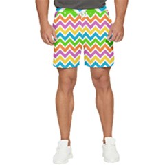 Chevron Pattern Design Texture Men s Runner Shorts by Apen