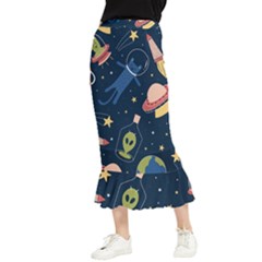 Seamless Pattern With Funny Alien Cat Galaxy Maxi Fishtail Chiffon Skirt by Ndabl3x