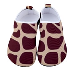 Animal Print Girraf Patterns Men s Sock-style Water Shoes by Ket1n9