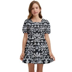 Gothic Leaf Pattern 3 Kids  Short Sleeve Dolly Dress by violetheavensky