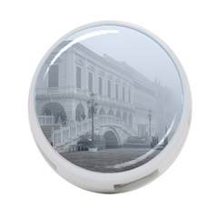 Fog Winter Scene Venice, Italy 4-port Usb Hub (two Sides) by dflcprintsclothing