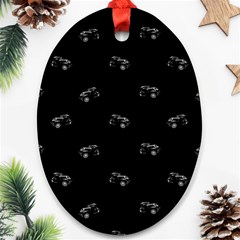 Vintage Car Motif Print Pattern Ornament (oval) by dflcprintsclothing