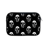 Black and White Skulls Apple MacBook Pro 15  Zipper Case Front