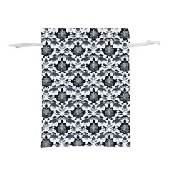 Gothic Leaf Pattern Lightweight Drawstring Pouch (m) by violetheavensky