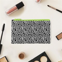 Black White Giraffe Pattern Cosmetic Bag (xs) by DinkovaArt