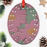 Mid Century Retro Floral 1970s 1960s Pattern 80 Oval Filigree Ornament (Two Sides) Back